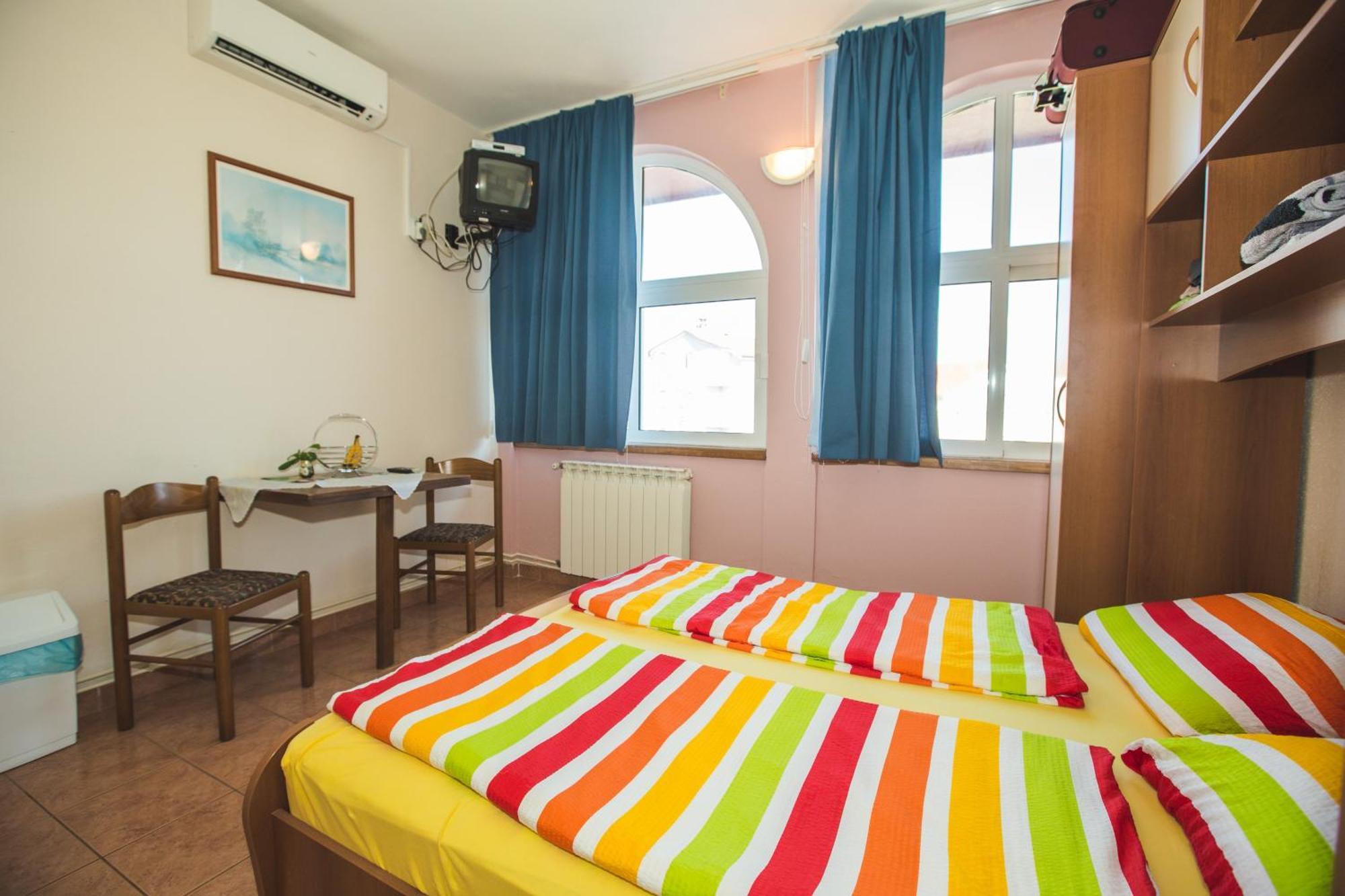 Guesthouse Marija Lopar Exterior photo